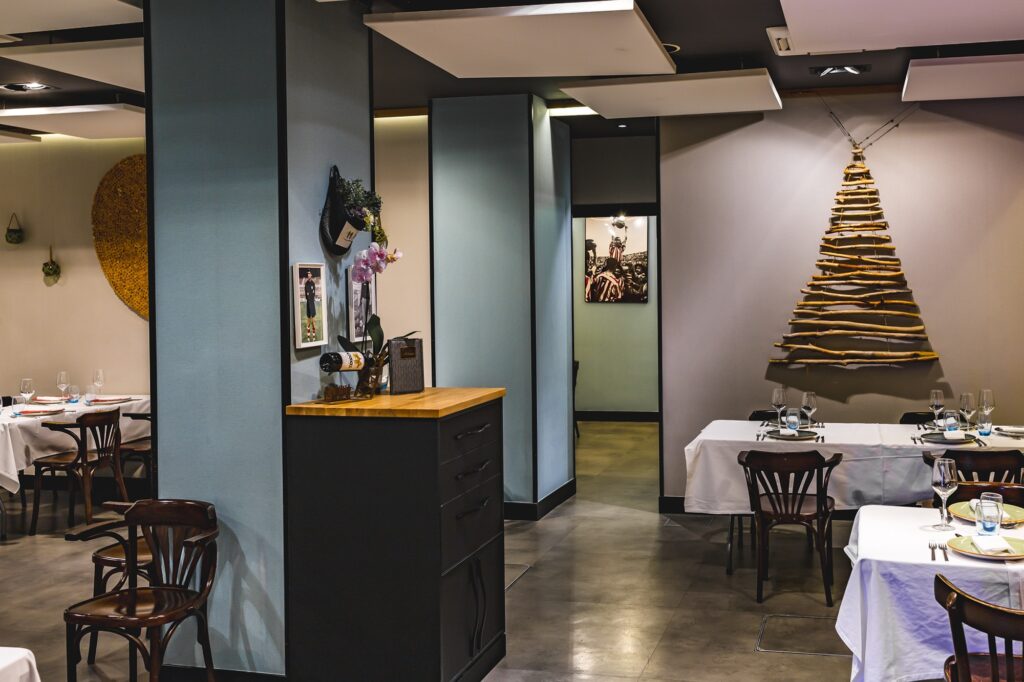 11aldeanos-comedor-1